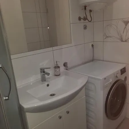 Apartment Ani