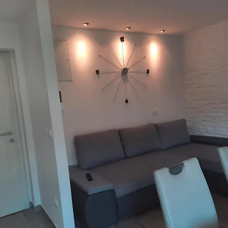 Apartment Ani Split